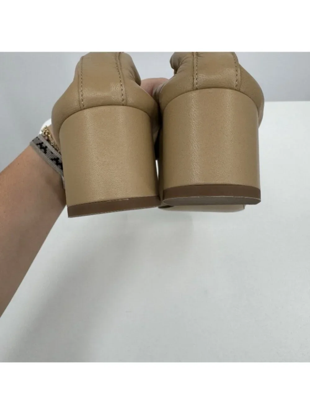 Everlane Italian Leather Day Heel Light Taupe 9 Women's Elastic Back Comfort